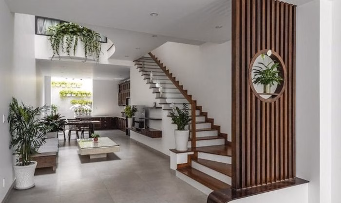 Độ dốc vừa phải giúp cân bằng giữa yếu tố an toàn và tối ưu diện tích sử dụng. (Ảnh: TecWood)