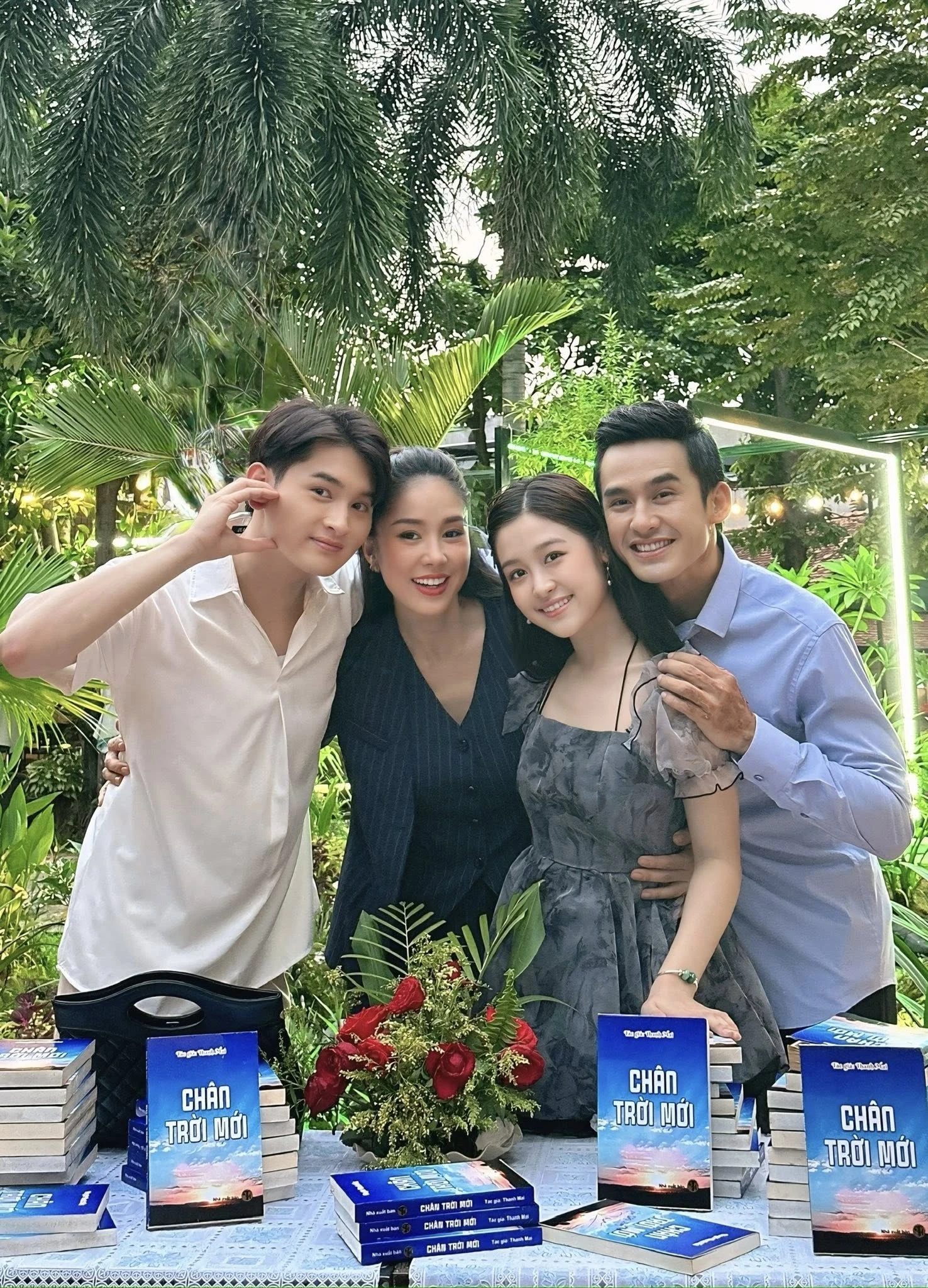 Không chỉ thành công trong diễn xuất, nhan sắc của Lê Phương ngày càng thăng hạng theo thời gian. ẢNH: FBNV